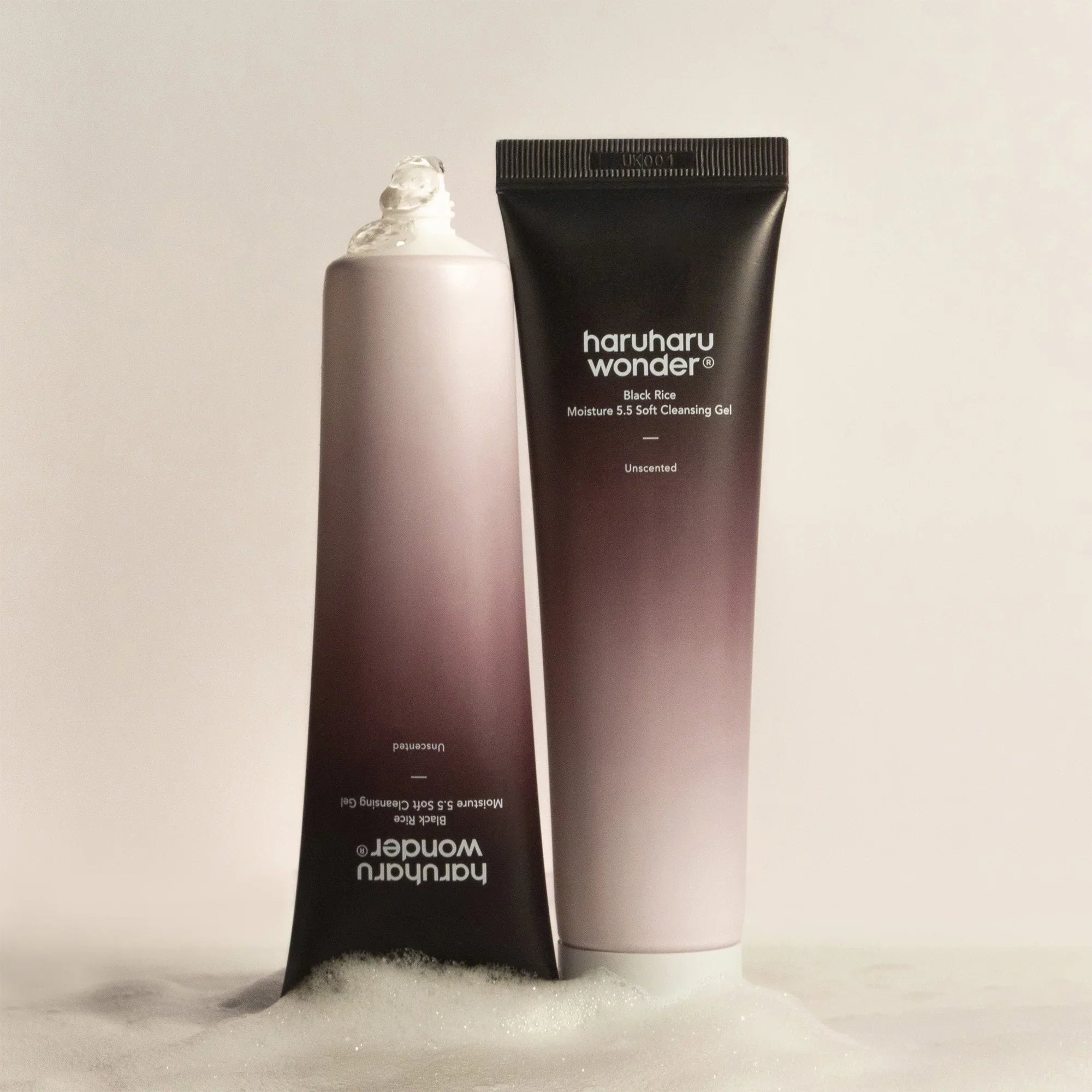 Haruharu Wonder Black Rice Moisture 5.5 Soft Cleansing Gel 100ml - luut